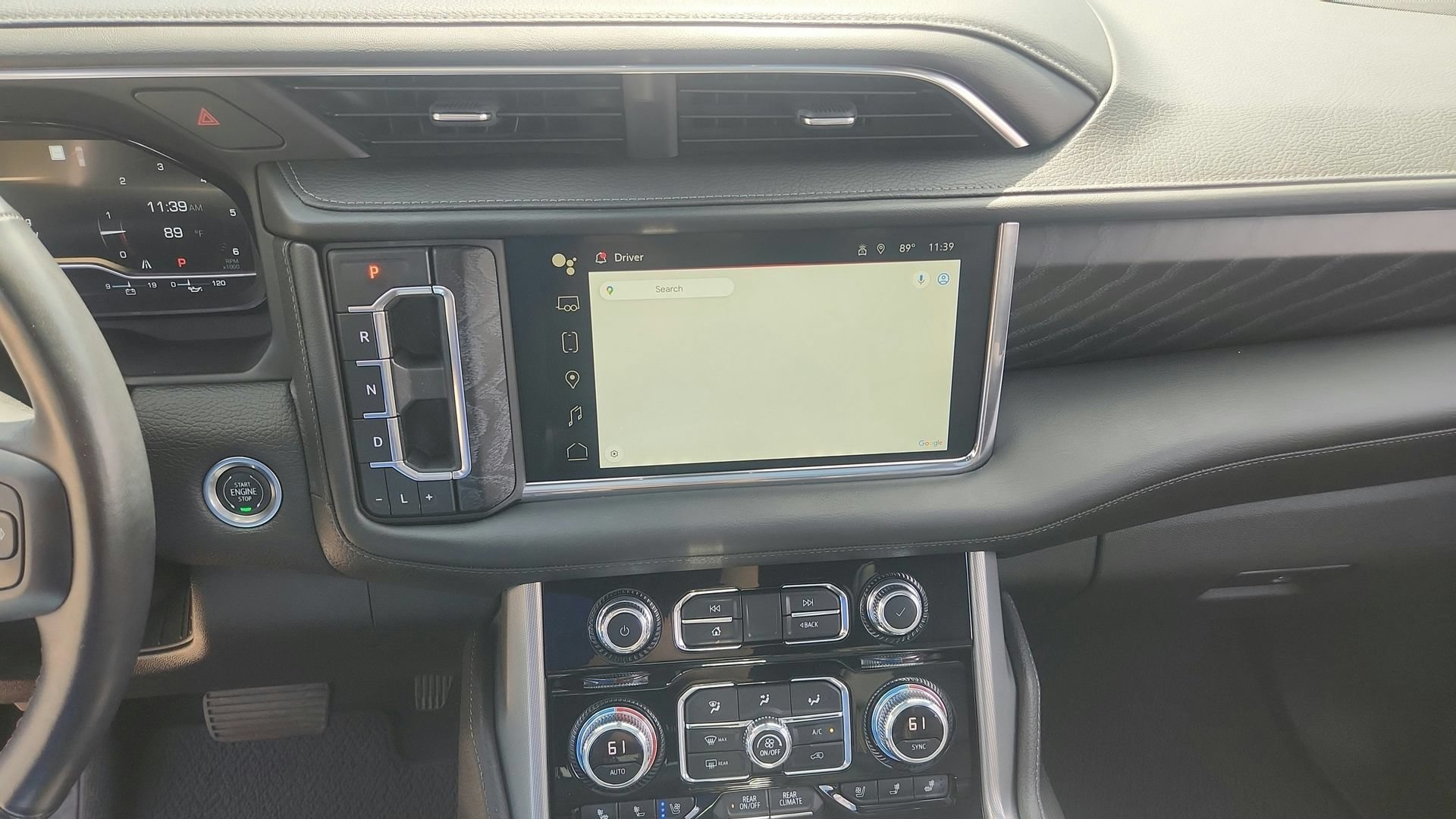 Used 2022 White Frost Tricoat GMC Denali image 18