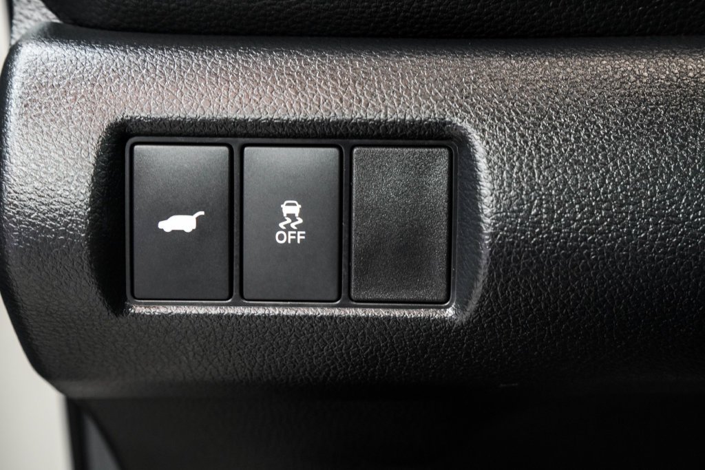 Used 2025 White Honda Touring image 44