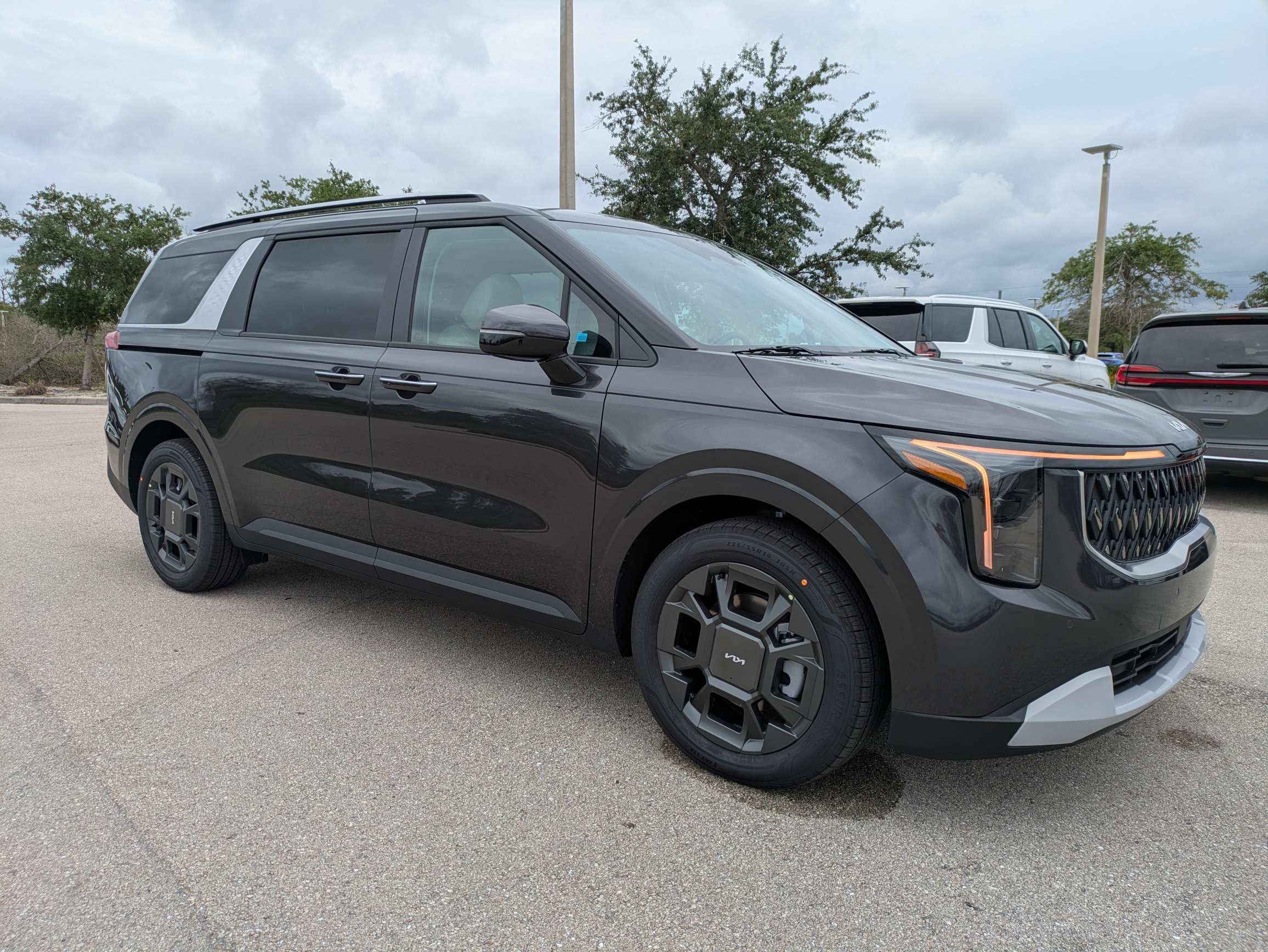 New 2026 Panthera Metal Kia EX image 2