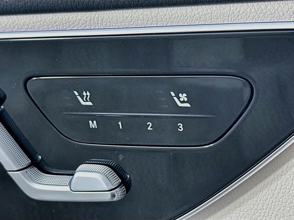 Used 2026 Silver Mercedes-Benz C 300 image 21