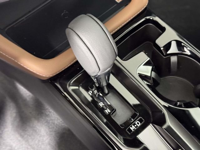 Used 2026 White Subaru Touring image 28