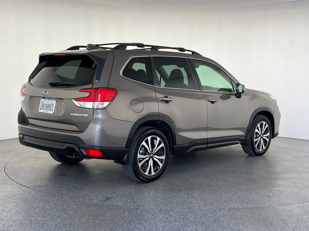 Used 2020 Brown Subaru Limited image 3