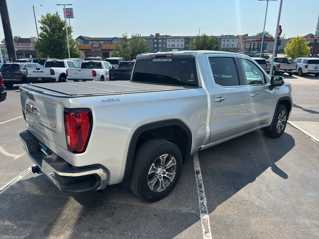 Used 2021 Quicksilver Metallic GMC SLT image 5