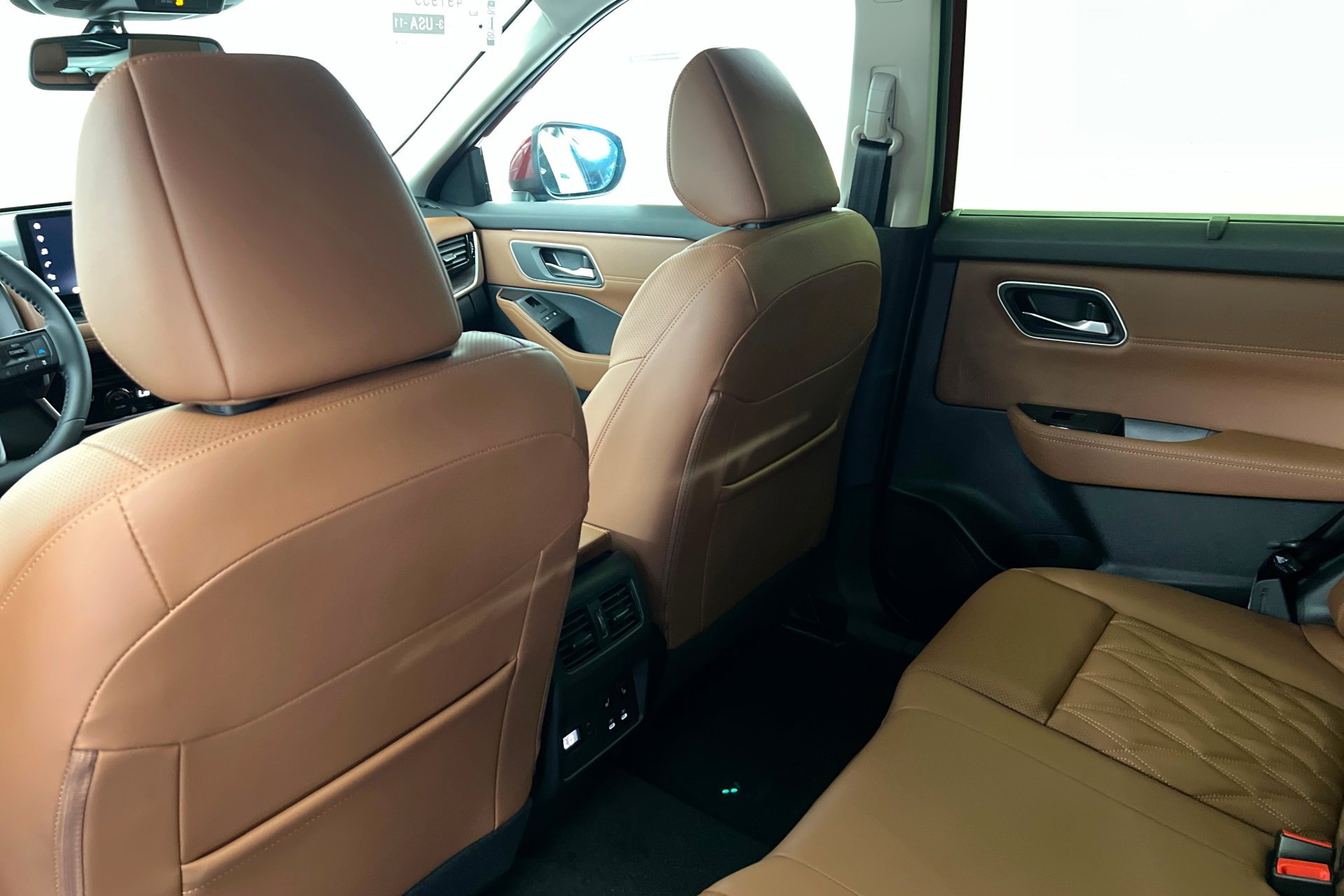 New 2026 Scarlet Ember Tintcoat Nissan Platinum image 24
