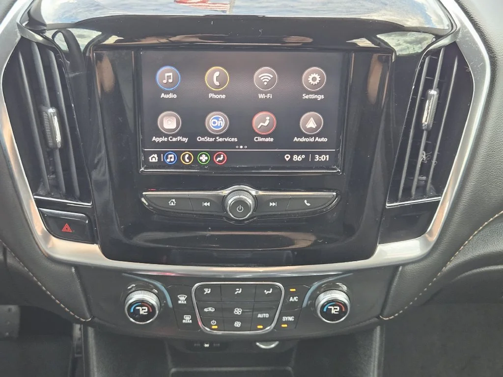 Used 2021 Gray Chevrolet LS image 17