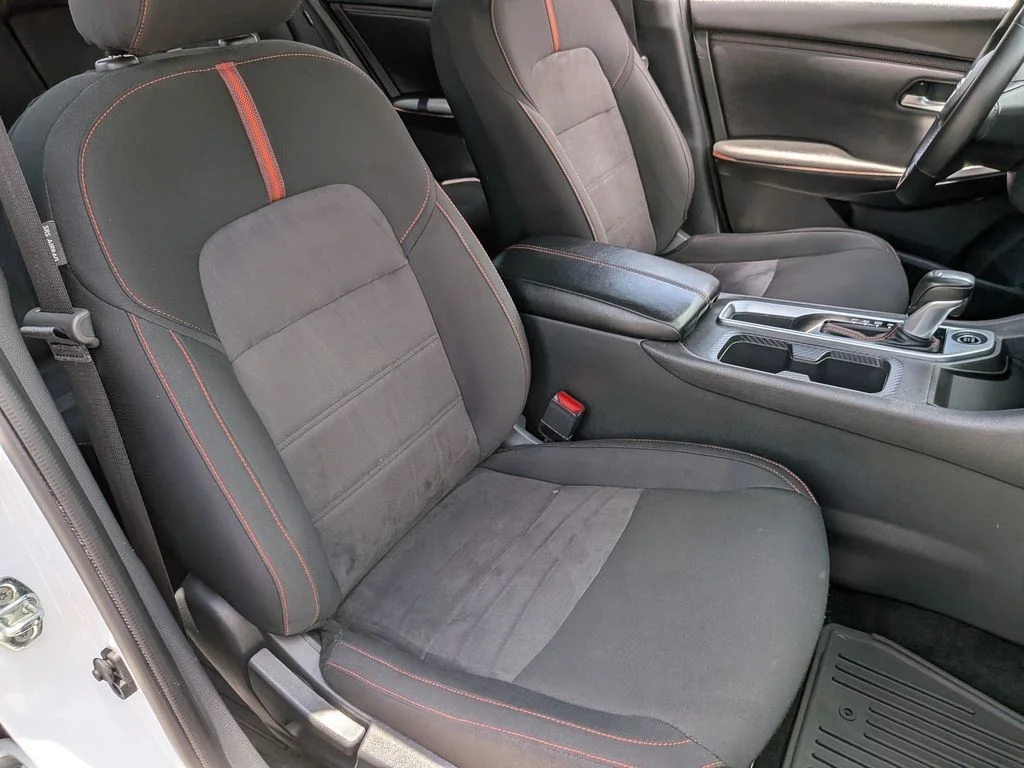 Certified Used 2025 White Nissan SR image 32