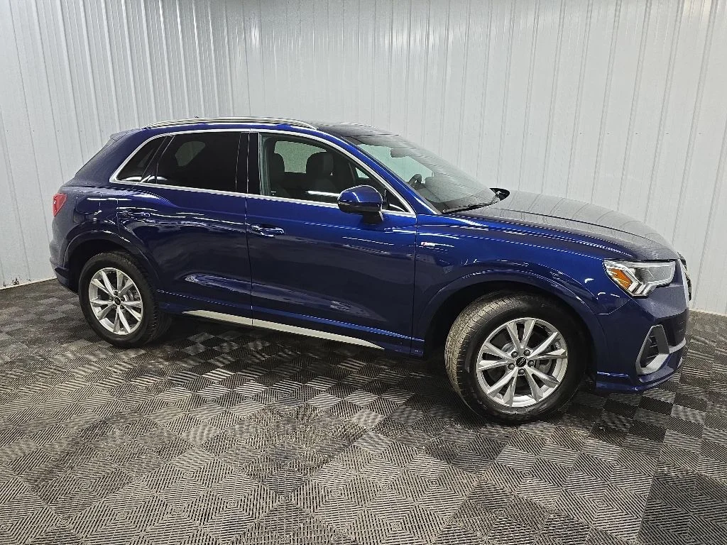 2023 Audi Q3 45 TFSI S Line Premium Plus quattro's photo