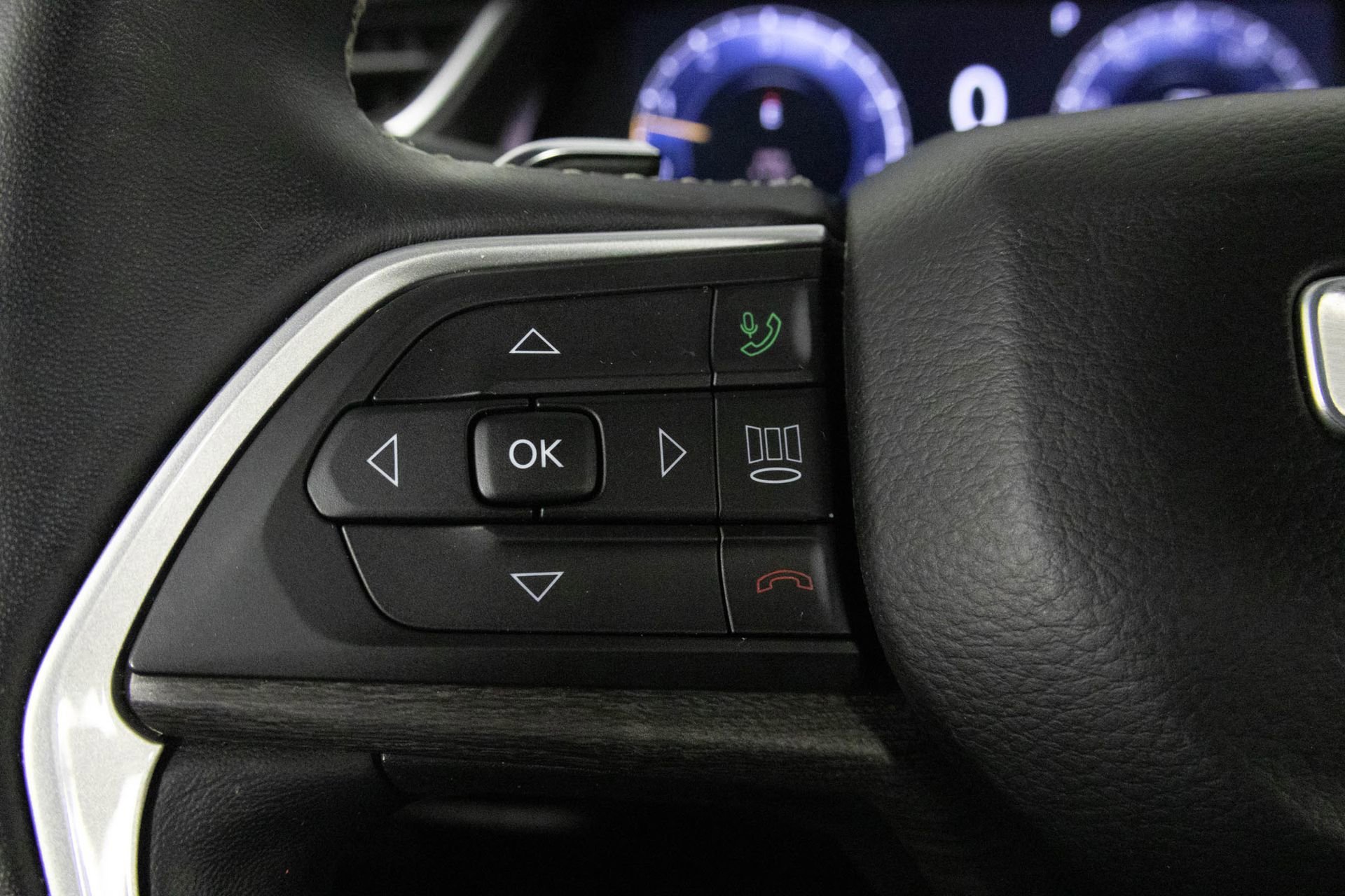 2021 JEEP GRAND CHEROKEE L - Image 26