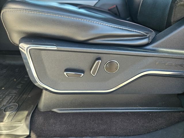Used 2021 White Ford Lariat image 12