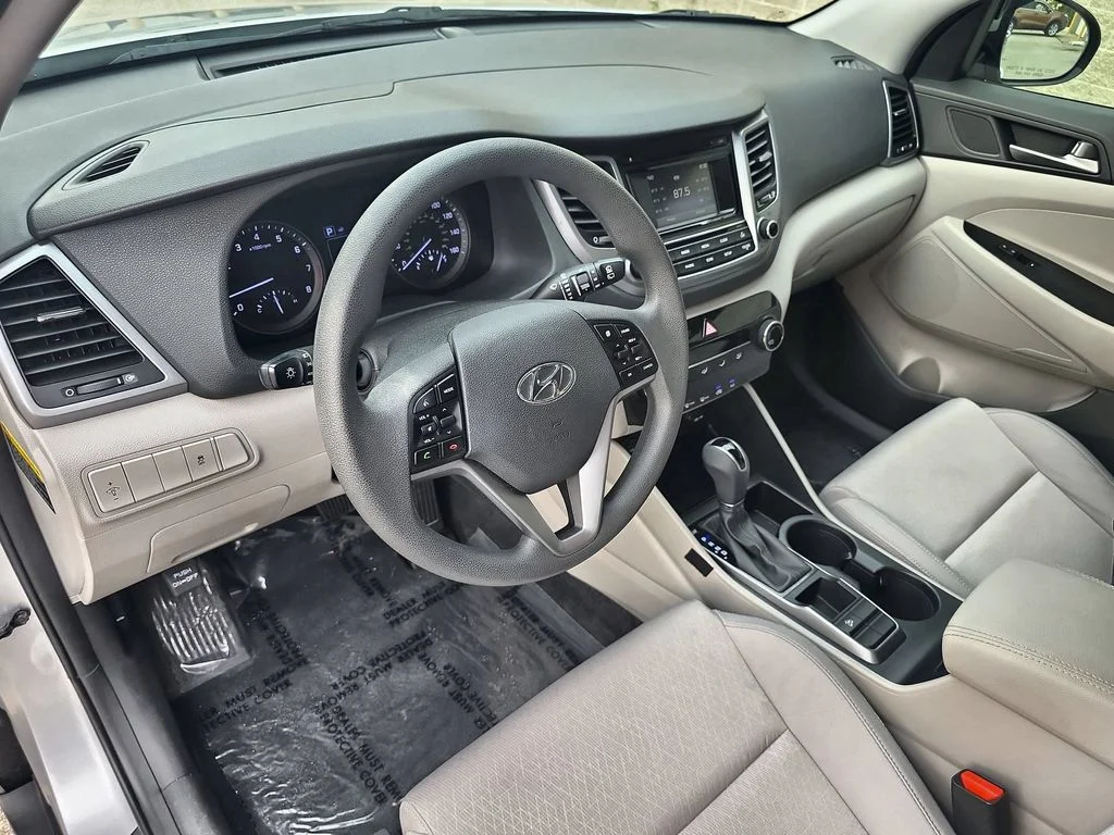 2017 Hyundai Tucson SE - Photo 10