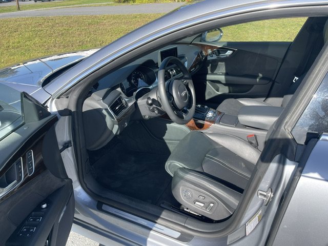 Used 2018 Silver Audi Premium Plus image 7