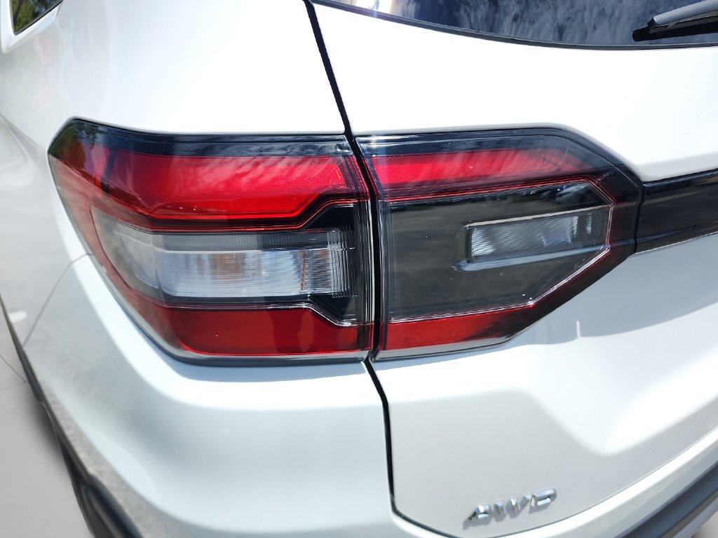 Used 2025  Honda EX-L image 37