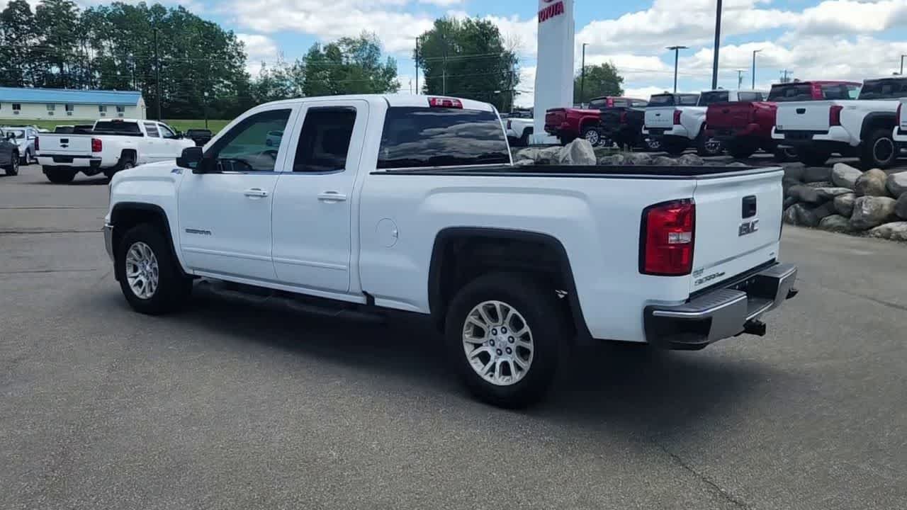 Used 2019 Summit White GMC SLE image 6