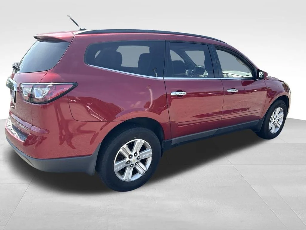 Used 2014 Red Chevrolet LT image 7
