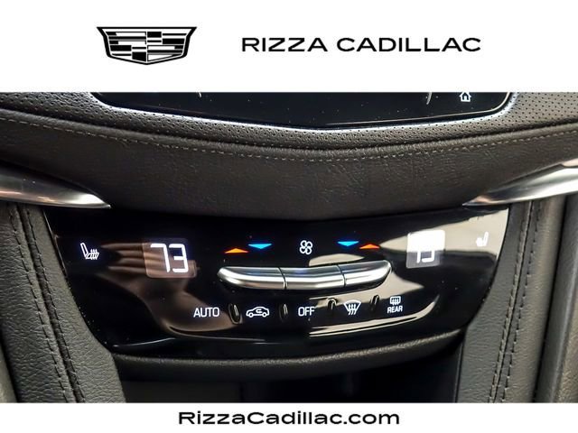 Used 2022 Stellar Black Metallic Cadillac Luxury image 15