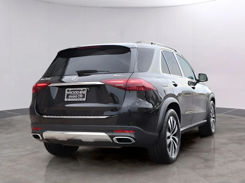 Used 2025 Obsidian Black Metallic Mercedes-Benz GLE 450 image 7