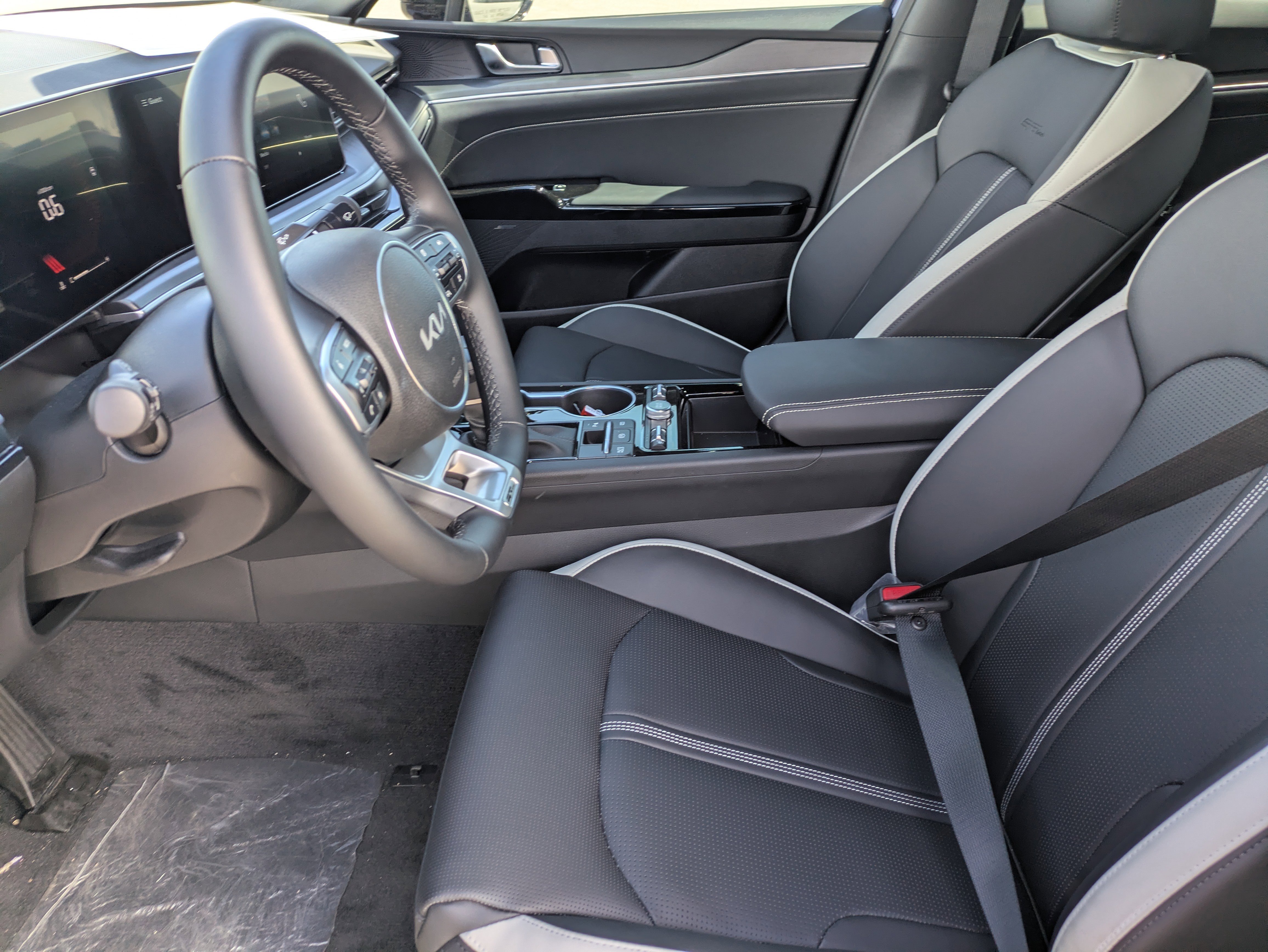 2026 Kia K5 GT-Line - Photo 24