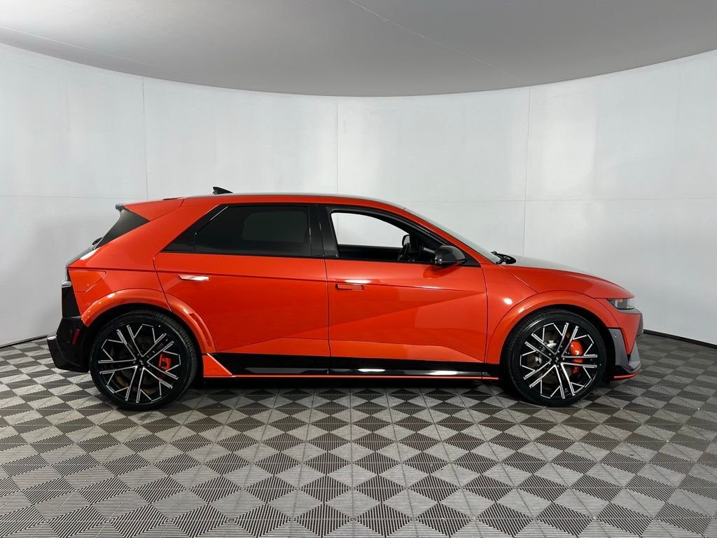 2025 Hyundai Ioniq 5 N photo 3