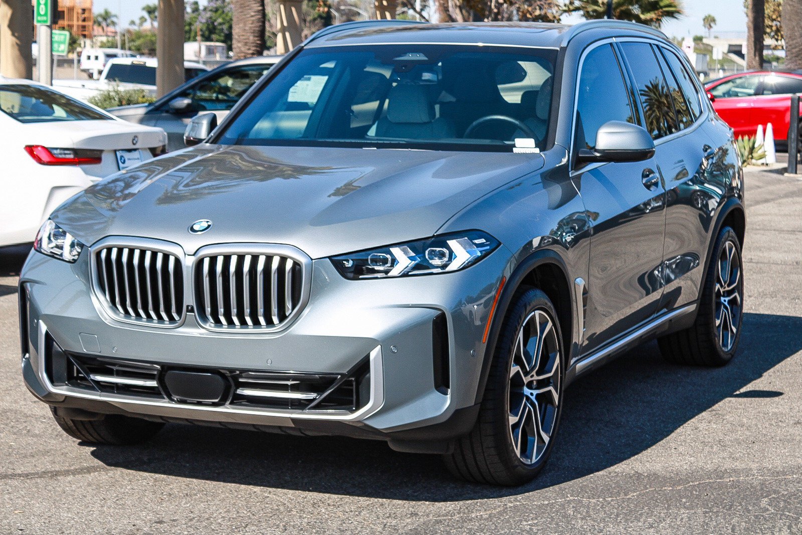 Used 2024 Skyscraper Grey Metallic BMW sDrive40i image 3