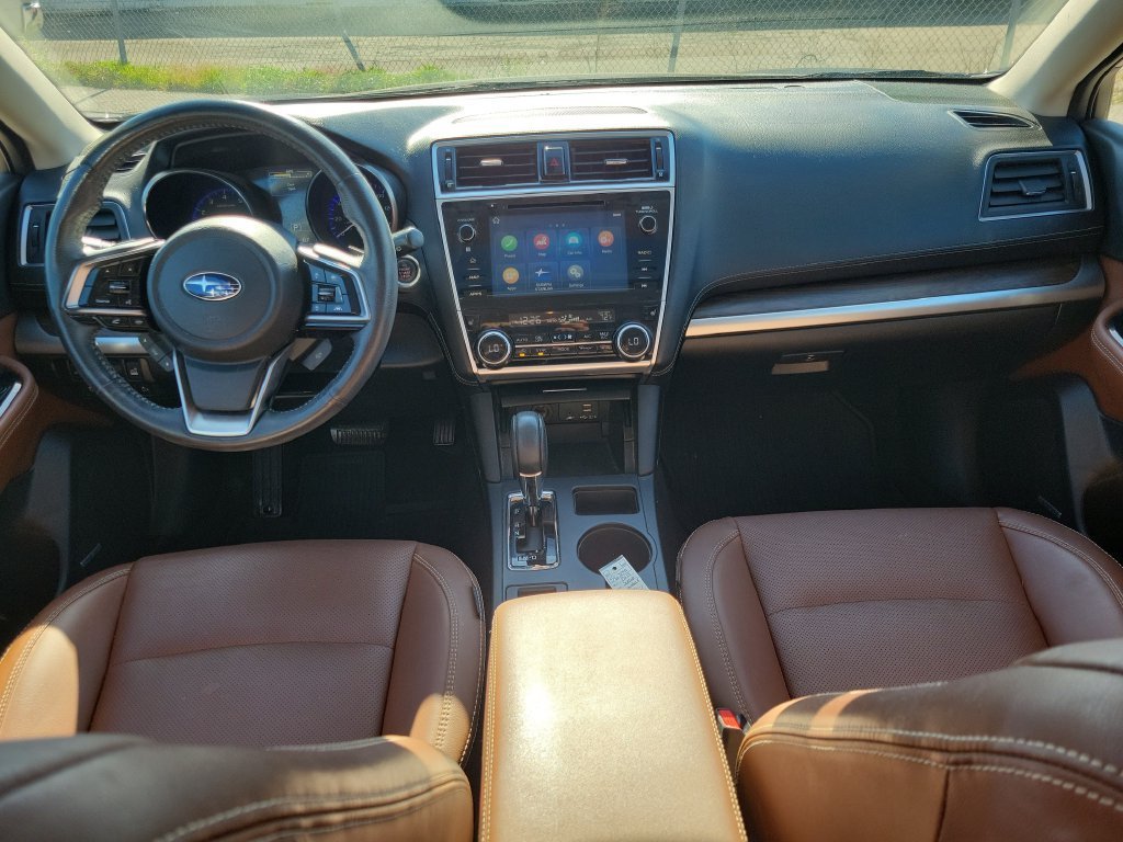 Used 2019 Black Subaru 2.5i Touring image 12
