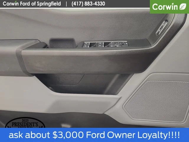 New 2026 Oxford White Ford F-250® XL image 35