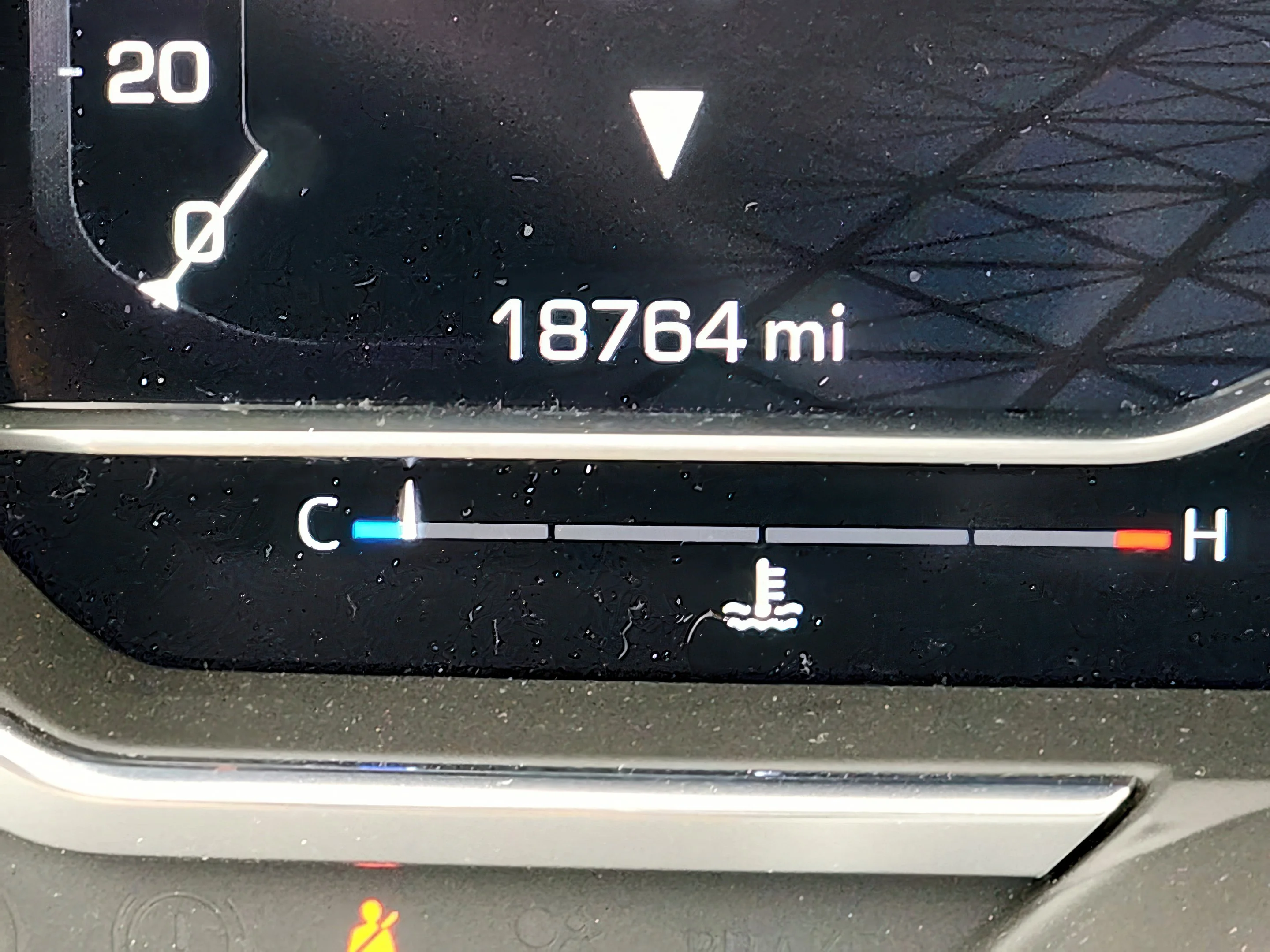 Used 2025 Sterling Metallic GMC AT4 image 10