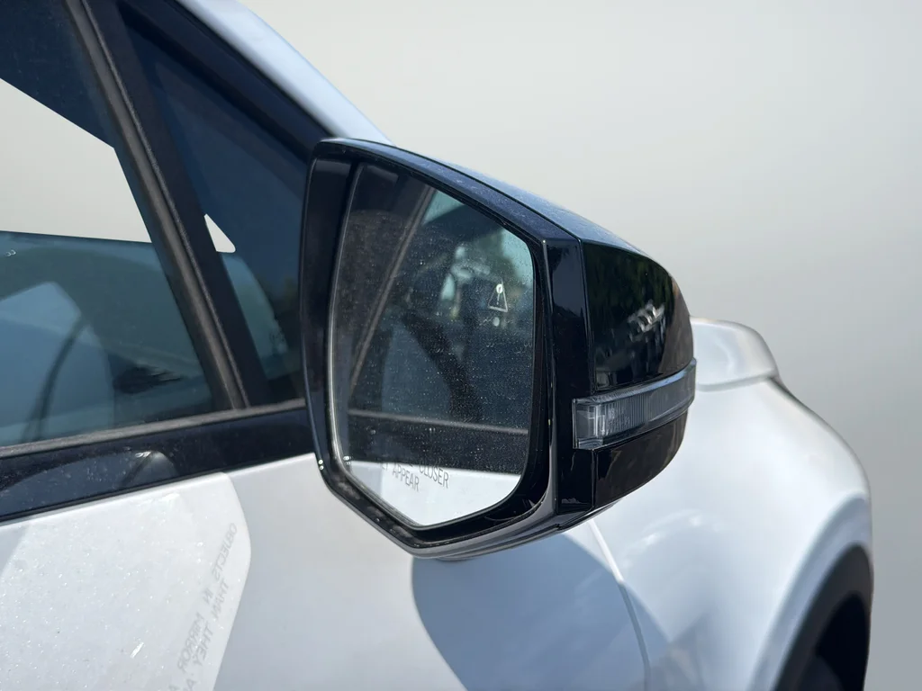 New 2026 Glacial White Pearl Kia X-Line image 34