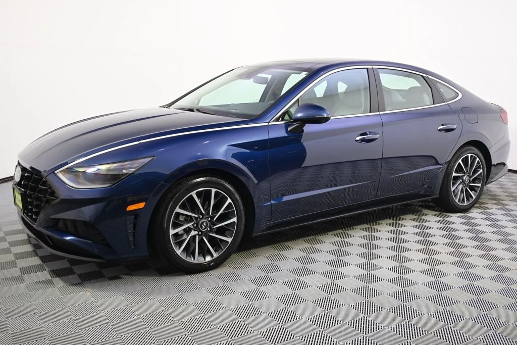 Used 2020 Hyundai Sonata Limited with VIN 5NPEH4J25LH019205 for sale in St. Louis Park, Minnesota