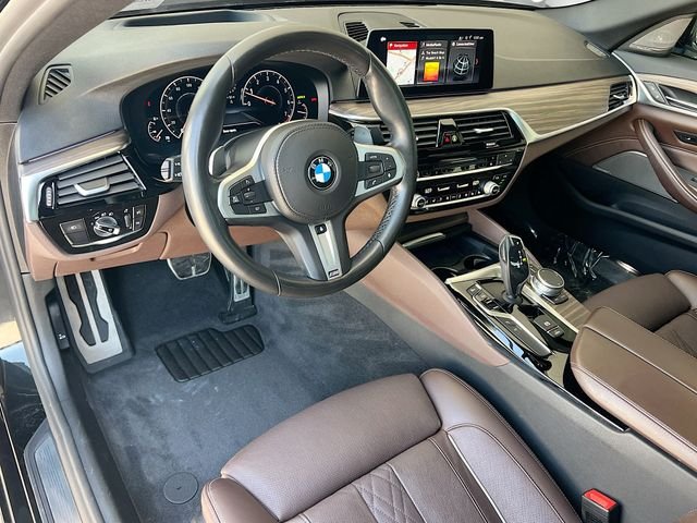 Used 2019 Black BMW 540i image 10