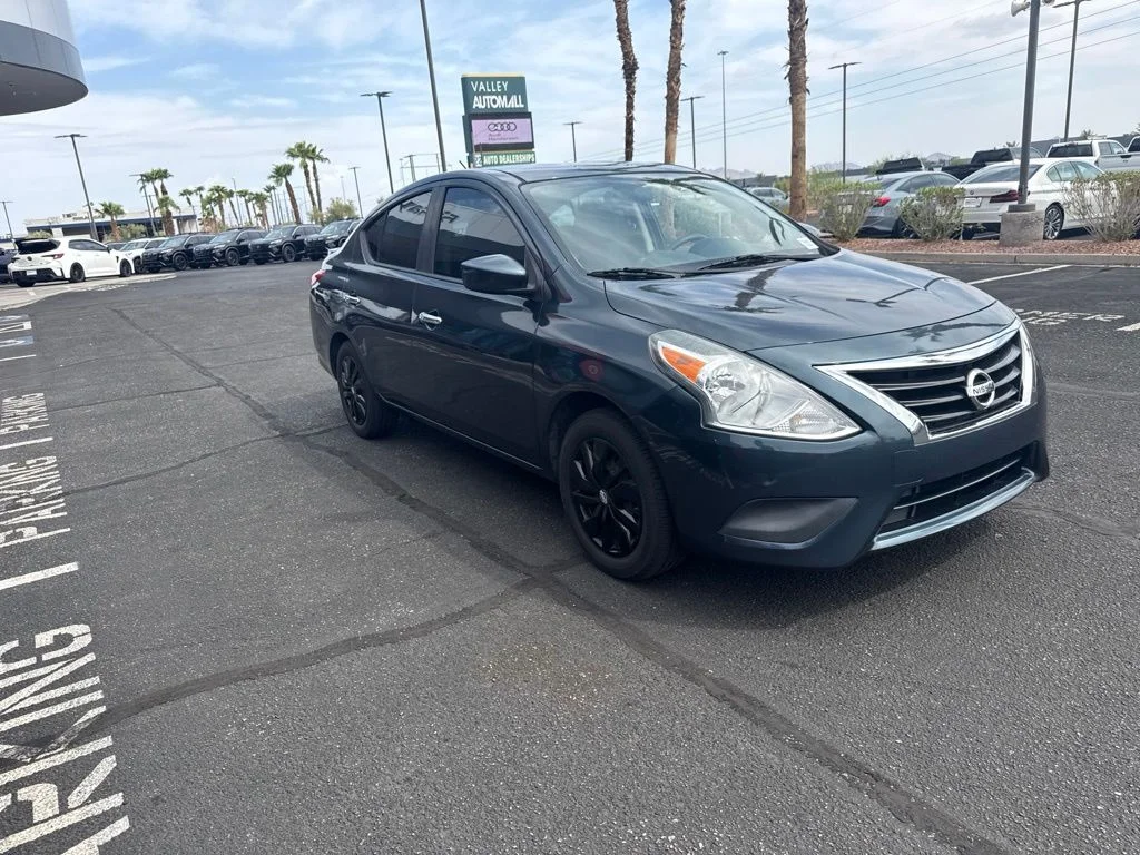 Used 2015 Blue Nissan 1.6 SV image 5