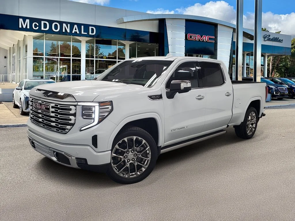 2026 GMC Sierra 4WD Crew Cab Standard Box Denali's photo