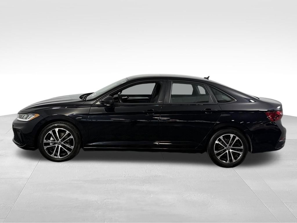 Used 2025 Deep Black Pearl Volkswagen 1.5T Sport image 11