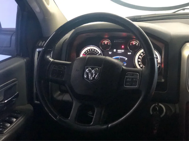 Used 2019 Bright White Clearcoat Ram Big Horn image 15