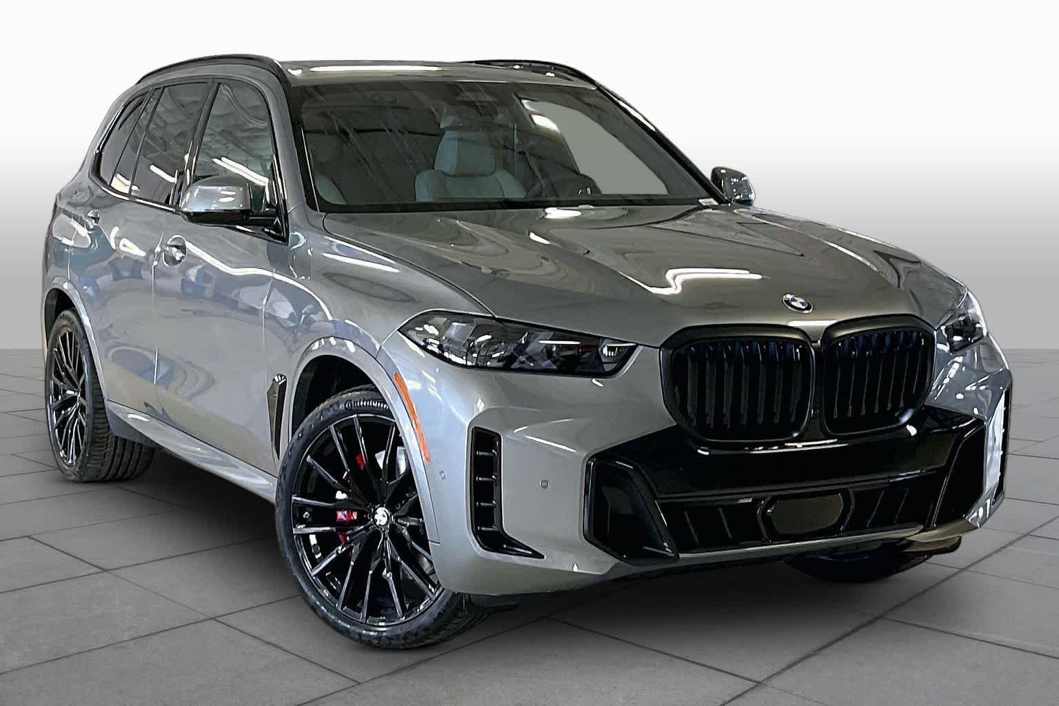 New 2026 Skyscraper Grey Metallic BMW xDrive40i image 2