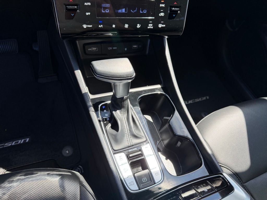 Used 2023 Serenity White Pearl Hyundai SEL image 24