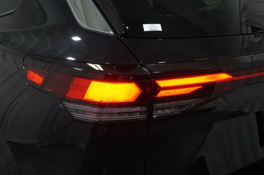 Certified Used 2025 Black Volkswagen 2.0T SE image 33