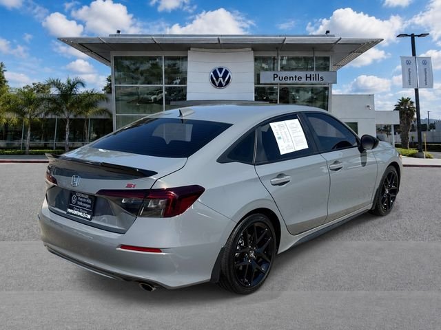 Used 2026 Urban Gray Pearl Honda  image 4