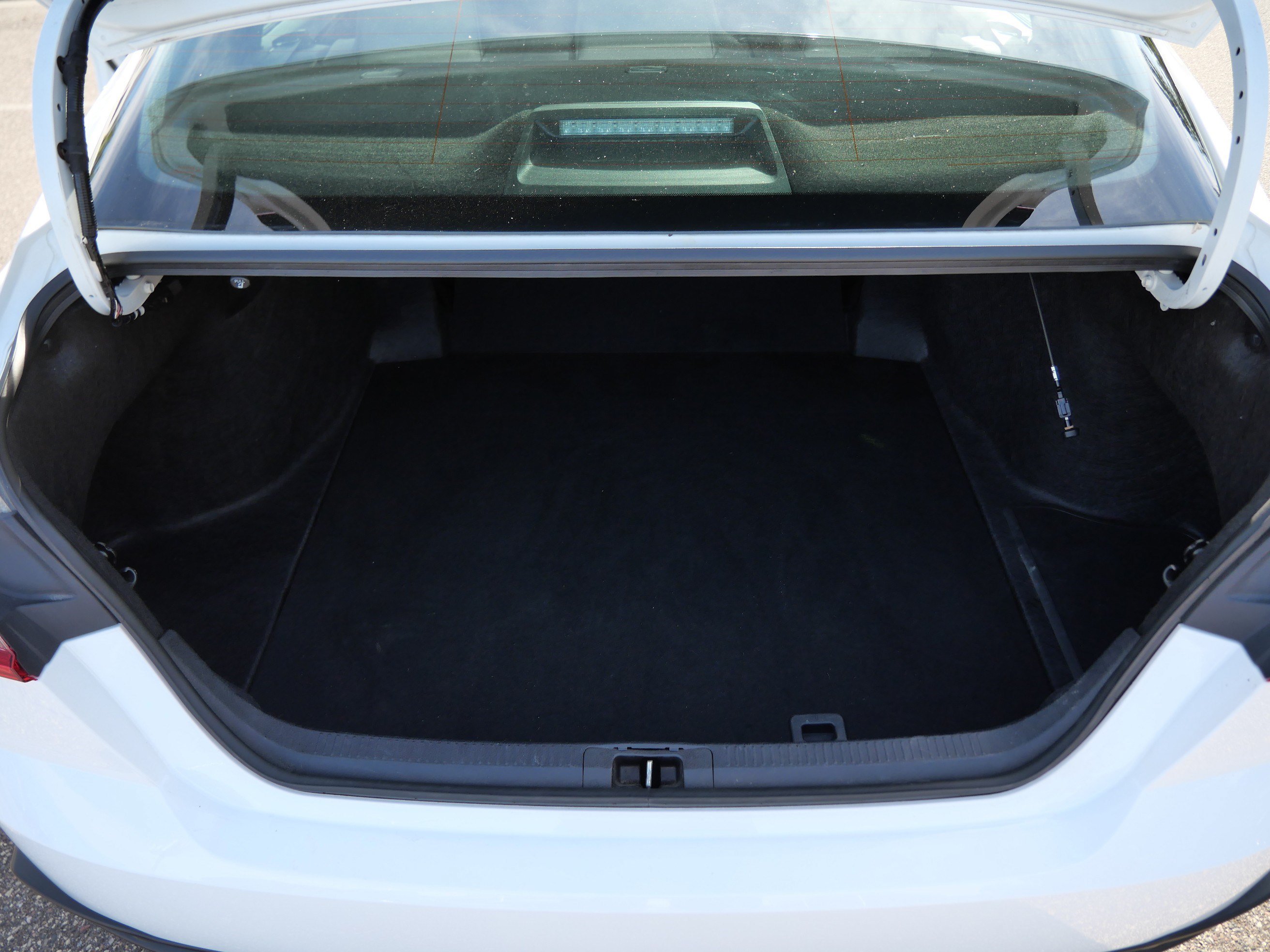 Used 2025 Ice Cap Toyota SE image 18