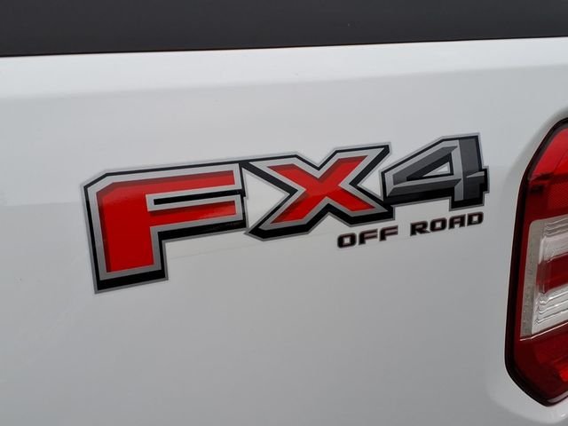 New 2026 Oxford White Ford XLT image 9