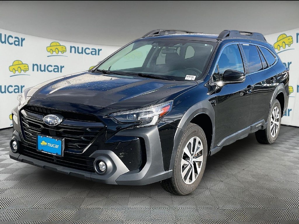 Used 2023 Crystal Black Silica Subaru Premium image 3
