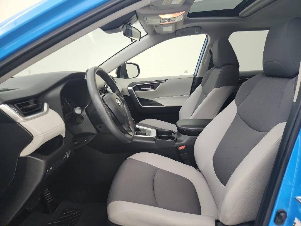Used 2019 Blue Toyota XLE image 20