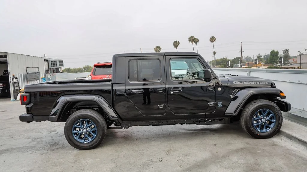 New 2026 Black Jeep 85th Anniversary Edition image 13