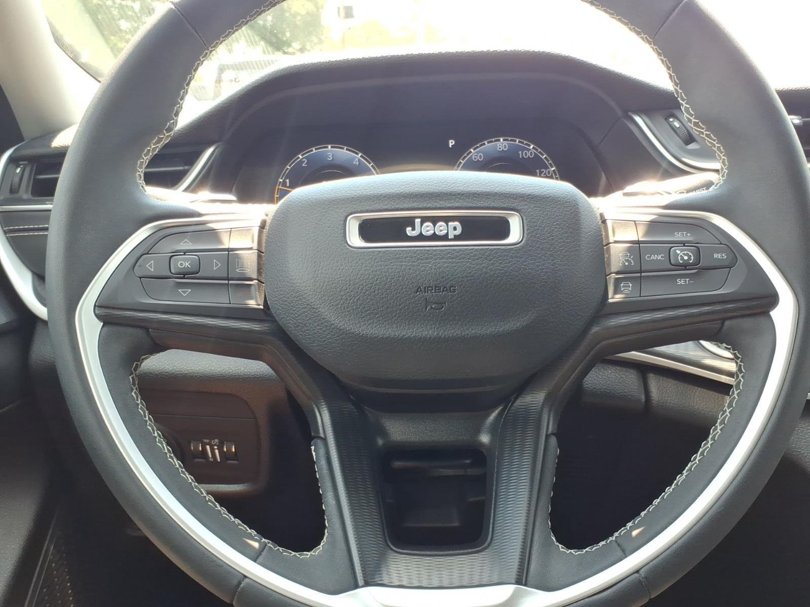 Used 2023 Bright White Clearcoat Jeep Laredo X image 25