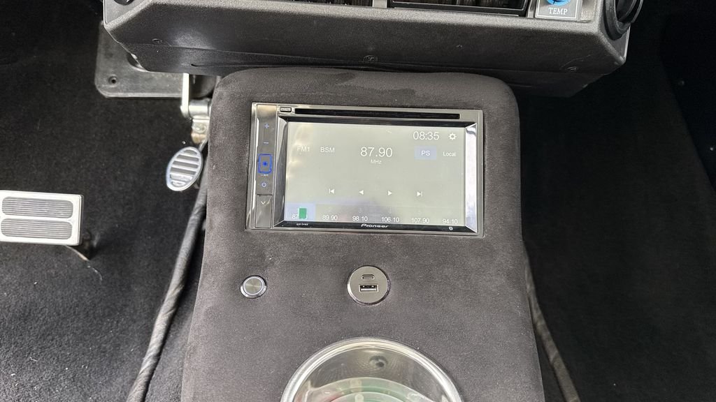 2022 Chrysler Voyager LX - Photo 48