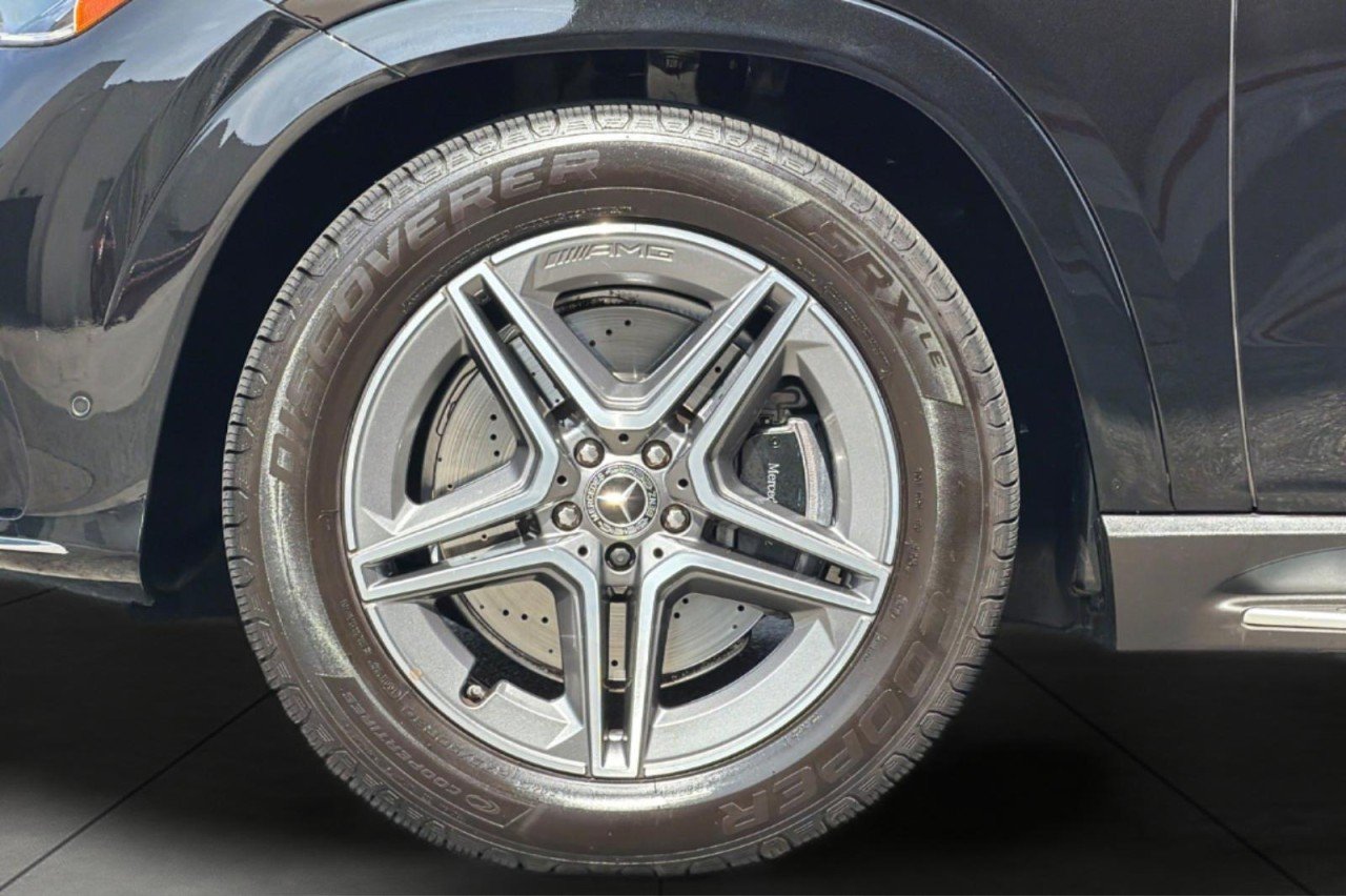 Used 2026 OBSIDIAN BLACK METAL Mercedes-Benz GLE 450 image 26