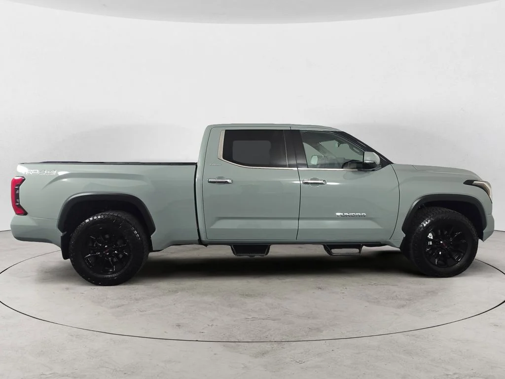 Used 2022 Gray Toyota Limited image 6