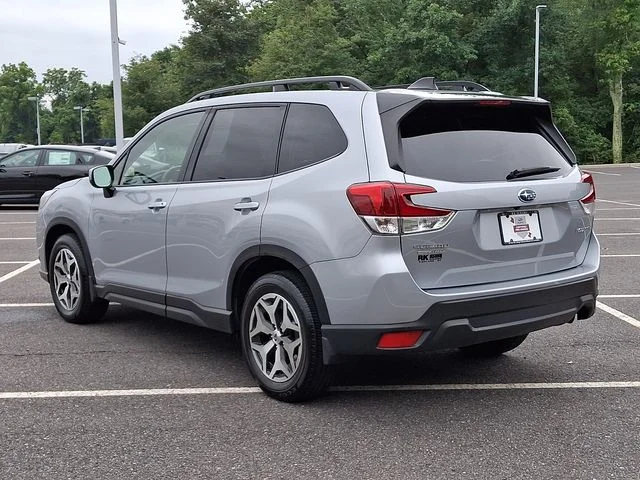 Used 2024 Silver Subaru Premium image 5