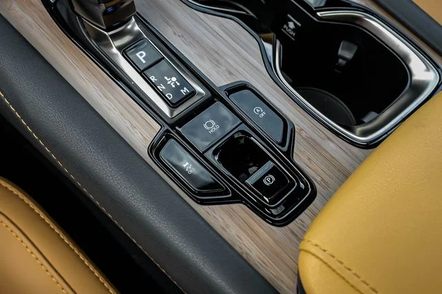 Used 2025 Black Lexus 350 Premium Plus image 31