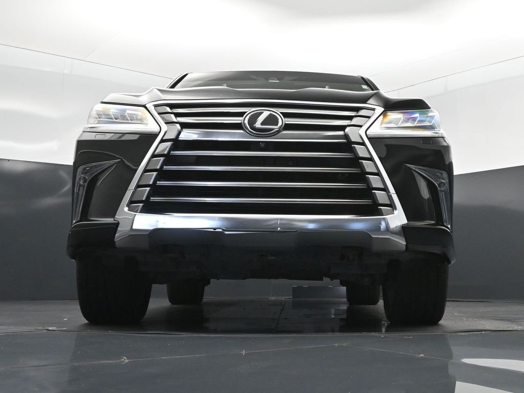 2017 Lexus LX 570 - Photo 47