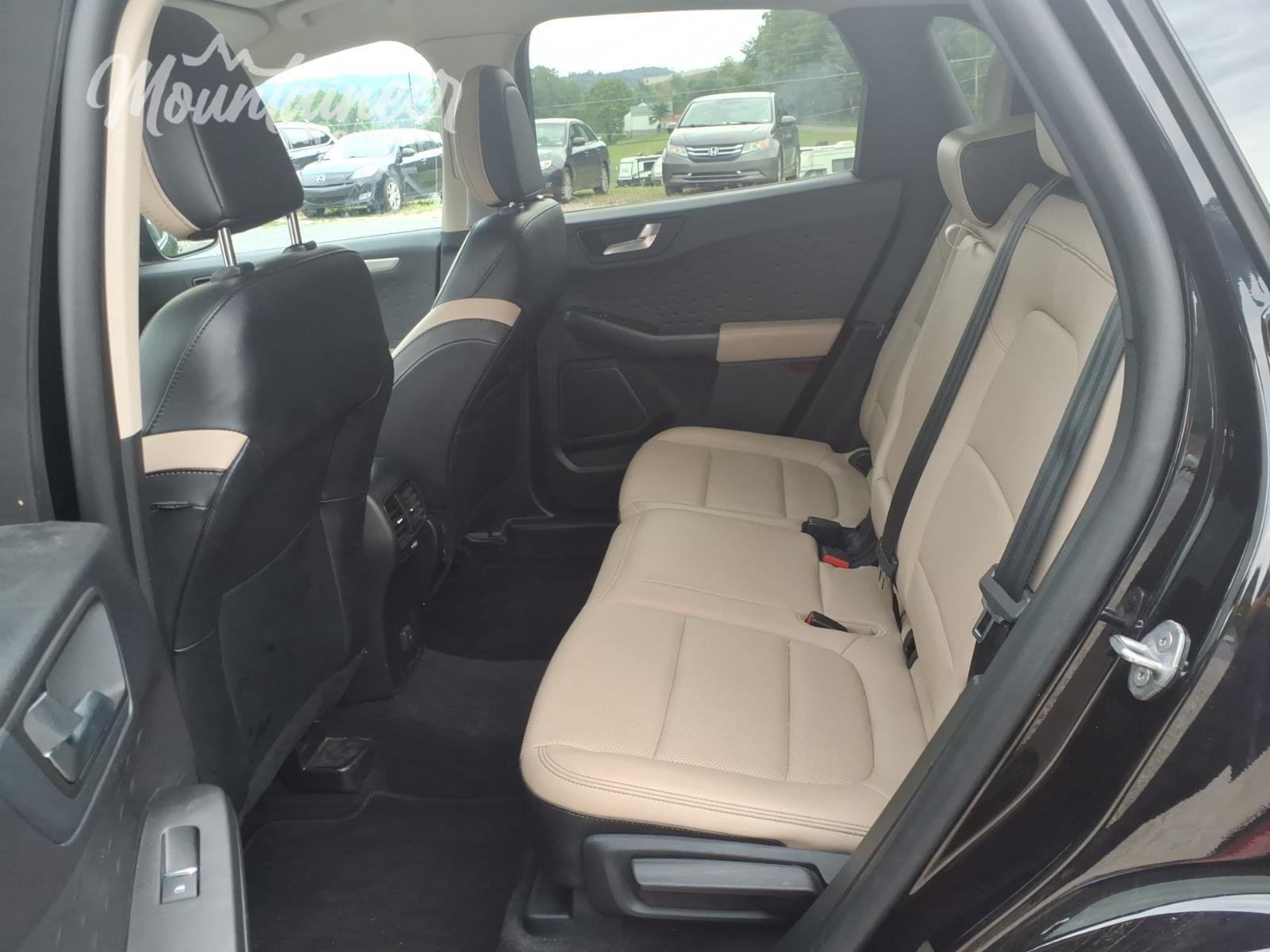 Used 2020 Agate Black Ford SEL image 16